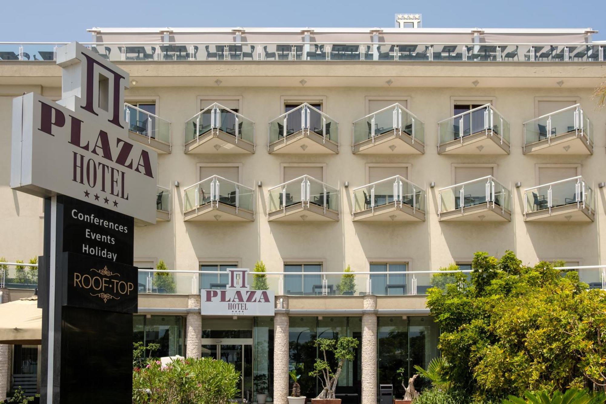 Plaza Hotel Catania Bagian luar foto
